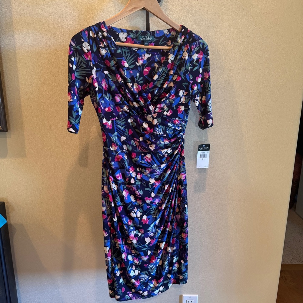 NWT Lauren Ralph Lauren Pink and Blue Sheath Dress V-Neck 3/4 Sleeve SIZE 2
